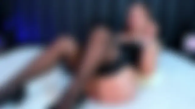 Marthina's Live XXX Chat