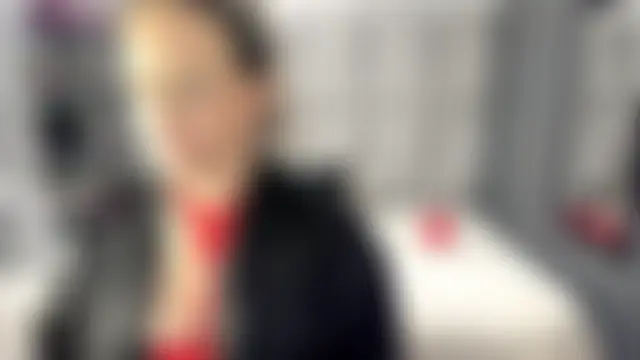 Charlot_milf 现场XXX聊天