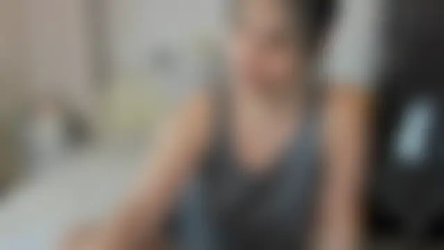 sweetemy4u Show in webcam