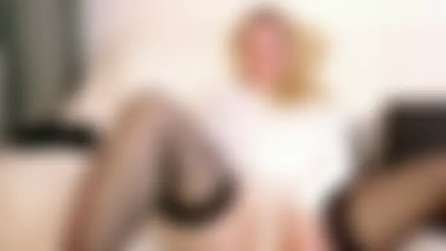 Sarah4you's Live XXX Chat