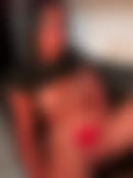 rosalia-04's Live XXX Chat