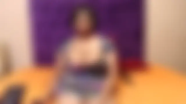 EBONYBUSTYY – Live XXX-chat