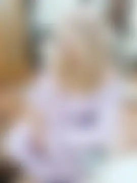 AvrilMillers: онлайн-секс-чат