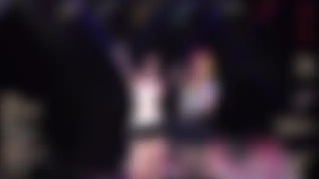 Show sexual ao vivo de Bgirl-001