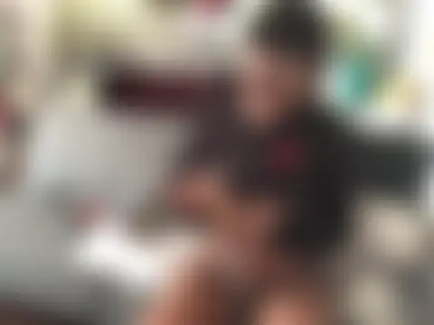 littyleesh1's Webcam Show