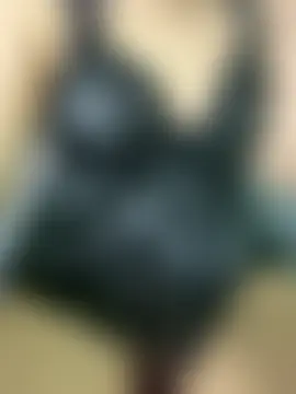 Chat +18 de Ly_Chuppy ao vivo