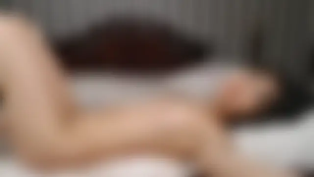 geelybee 色情直播秀