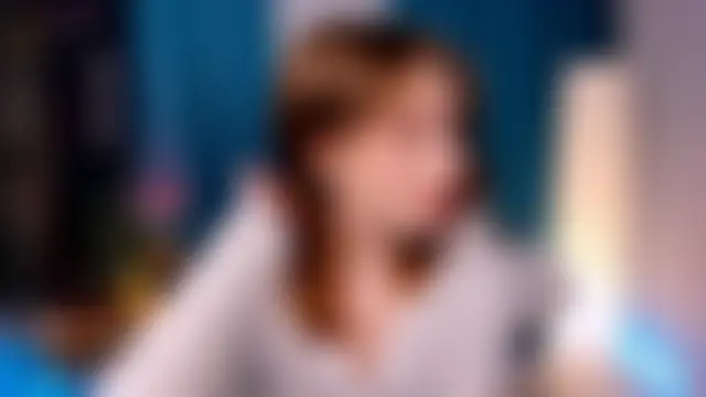 LanaBlu_'s Live XXX Chat