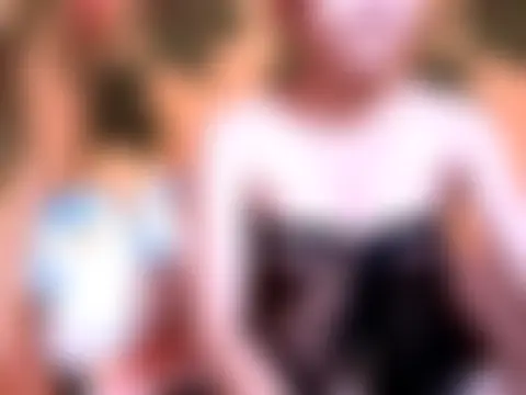 Hotcherryx18: вебкам-шоу