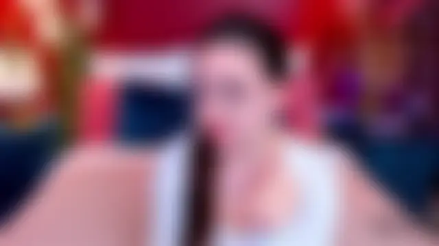 GiaCale's Live XXX Chat