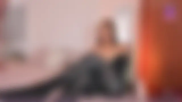 whitneyhot's Live XXX Chat