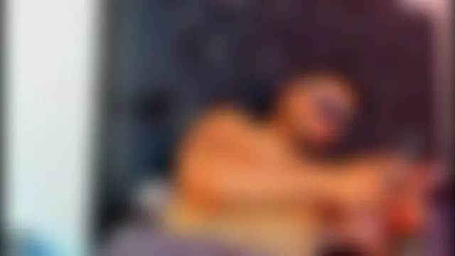 Chat +18 de mikeblaree ao vivo