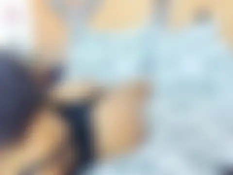 GiantBootyMilf's Webcam Show