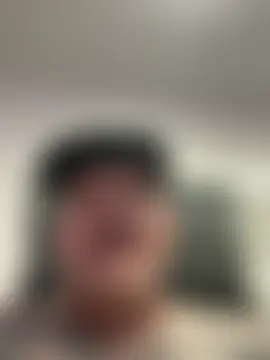 MikeHawk13: διαδικτυακό σόου στην κάμερα