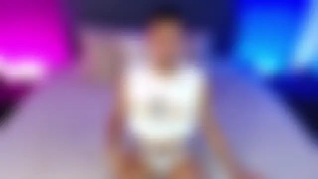 Toyboy_richard: διαδικτυακό σόου στην κάμερα