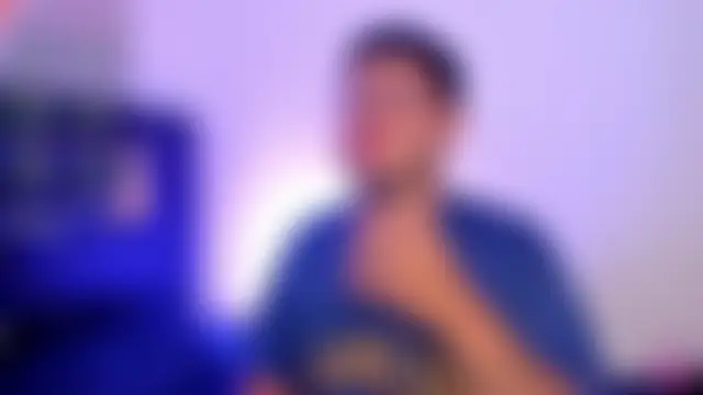 Joseph_connor5: διαδικτυακό σόου στην κάμερα