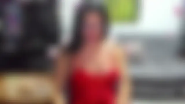 Khalifa_Gold: онлайн-секс-шоу