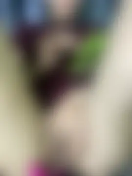 Ly_Chuppy's Live XXX Chat