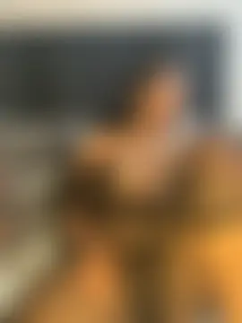 Curvyslut92's Live XXX Chat