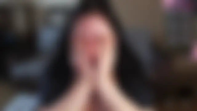 EmillyBones' Live XXX Chat