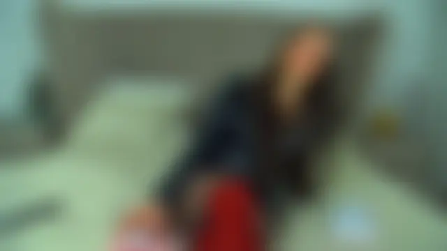 ElinaBellucci's Live XXX Chat