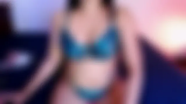 BeautyPriya's Webcam Show