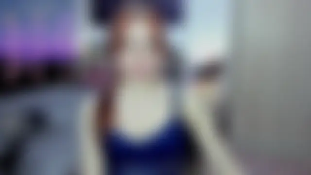 Онлайн чат XXX AdrianWild