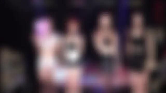 Bgirl-001: διαδικτυακό σόου στην κάμερα