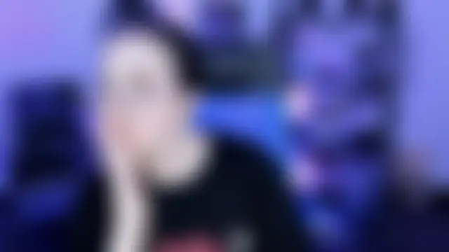 VirtuallVoyant's Live XXX Chat