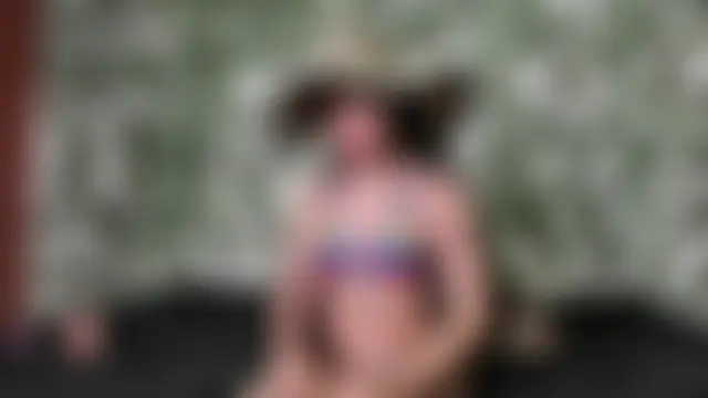 LittlePeach_: δωμάτιο απευθείας συνομιλίας