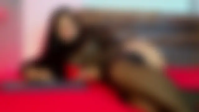 Oriana_03 élő chatszobája