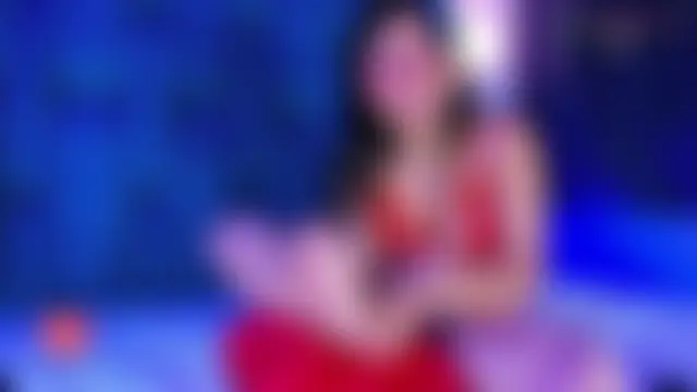 Bria_James élő chatszobája