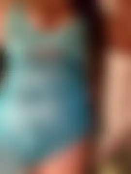 Hurrem_02: διαδικτυακό σόου στην κάμερα