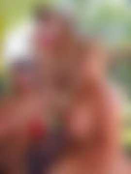 anita1976: απευθείας σέξι σόου στην κάμερα