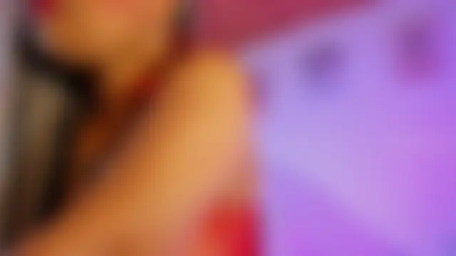 Chatroom XXX en direct de Lauraricci__