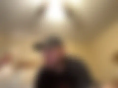 8umf1ghter's Live Webcam Show