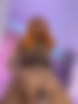 Mara_royal: απευθείας σέξι σόου στην κάμερα