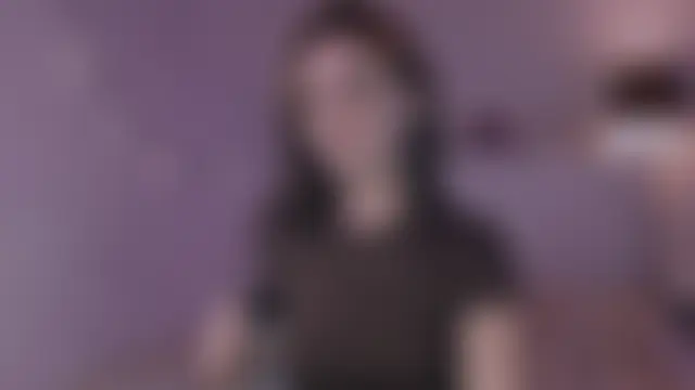 غرفة دردشة LilyFarey المباشرة