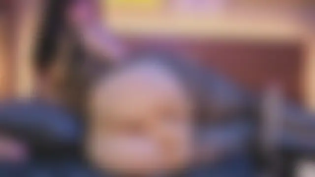 KLOE_LUSTX – Naživo XXX chat