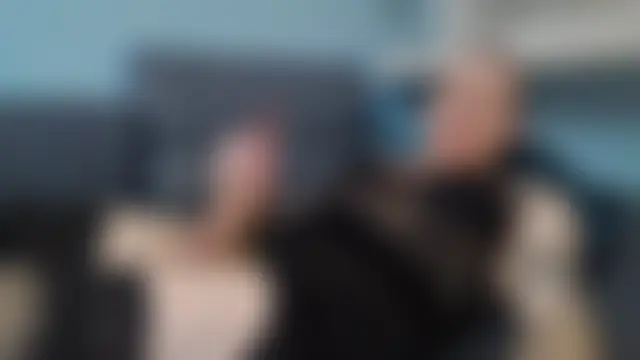 Seks show uživo modela chceciedalsiebie na kameri