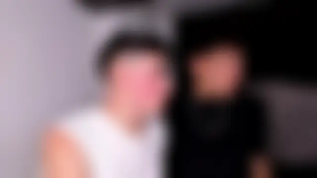 عرض كام naughtysalomon__ الجنسي المباشر