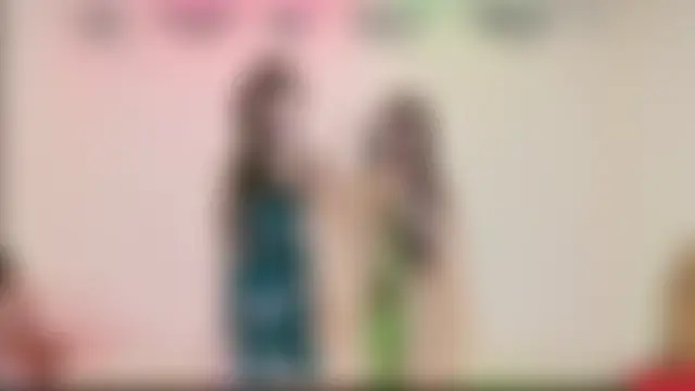 TNT-Sister Pertunjukan Kamera Seks Langsung