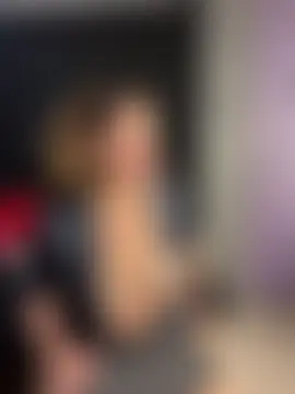 Yvonny27's Webcam Show