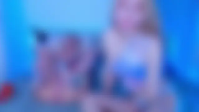 Pokazy przed seks kamerką na żywo – AlexRoseLiRed