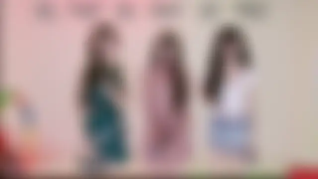 TNT-Sister Webcam Show