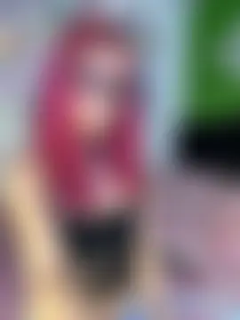 Valen-Foxx1 Chat Room in diretta