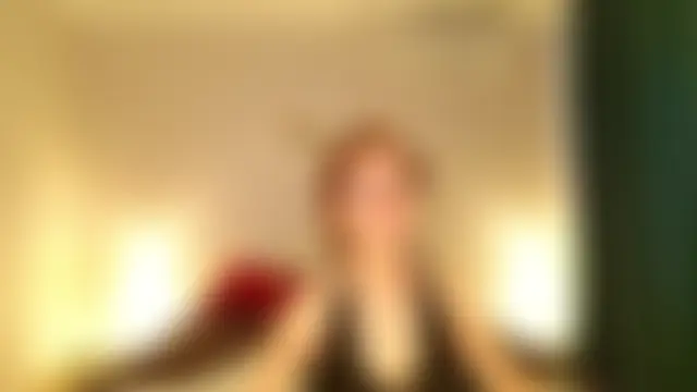 LioraWeiss' Live XXX Chat