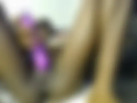 Chat soba uživo modela SexyT_denaughty