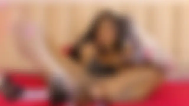 Emely_Deluxe 现场聊天室