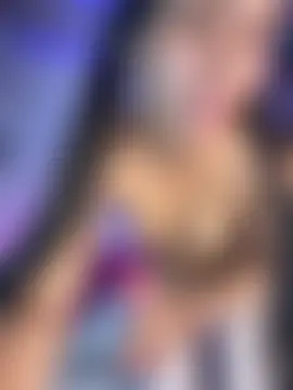 Helen_Vidall 现场聊天室